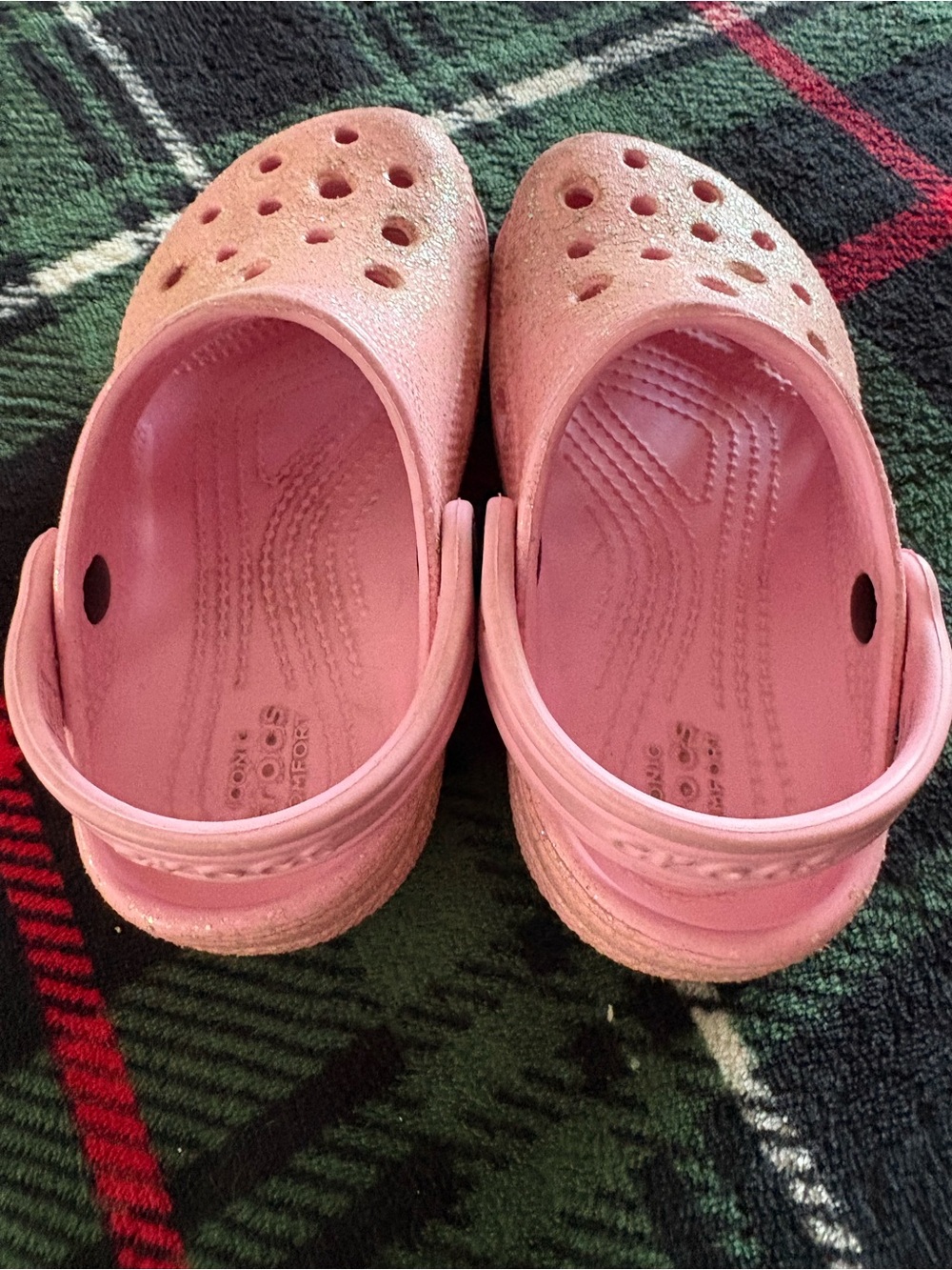 CROCS Pink Glitter Kids Clogs with Heel Strap - Picture 7 of 8